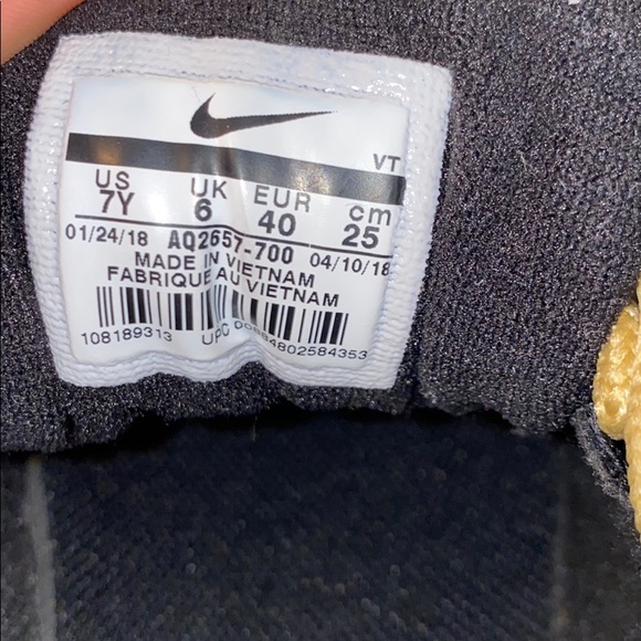 COPY - Nike AirMax Vapor - Picture 6 of 7